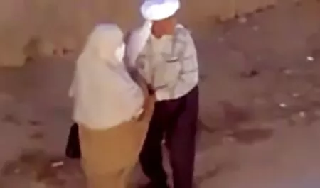 Giữa clip sex nhat ban hay chân