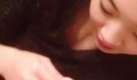 Evgeny và Regina clip sex hoc sinh nhat ban