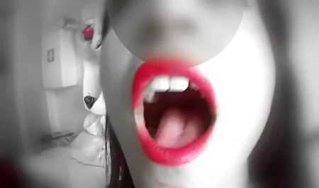 Vú cô gái tóc clip massage nhat ban vàng